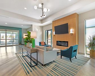 Comfort Suites Titusville near Kennedy Space Center - Тітусвілл - Лоббі
