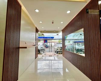 OYO 1045 Rayjan Apartelle - Manila - Lobby