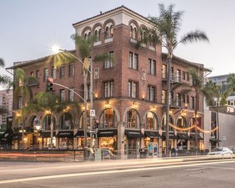 Broadlind Hotel - Long Beach - Building
