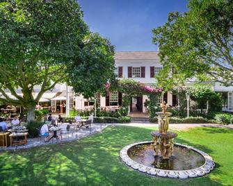 Vineyard Hotel - Kapstadt - Gebäude