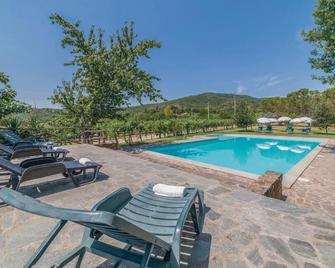 Borgo Nuovo San Martino - Ambra - Piscina