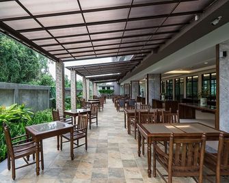 Olive Tree Hotel - Jomtien