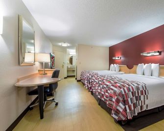 Red Roof Inn Seattle Airport - SEATAC - SeaTac - Habitación