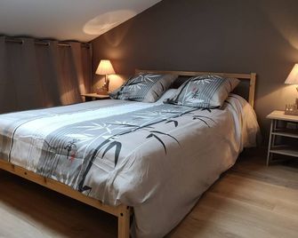 Maison Aice Egoa, 300 meters from the village of Sare - Sare - Chambre