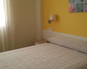 Hostal Restaurante Rancheiro - Meixoeiro - Habitación