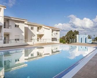 Airone Residence - Zambrone - Bazén