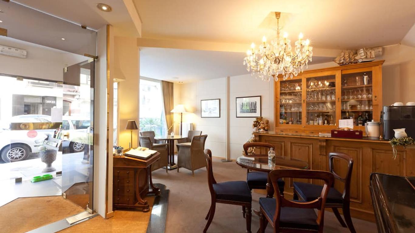 Hotel De Hofkamers