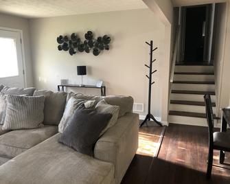 Shontes Place - Morrow - Living room