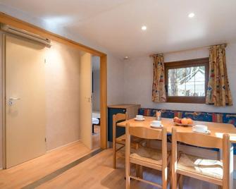 Camping Village Baia Blu La Tortuga - Aglientu - Essbereich