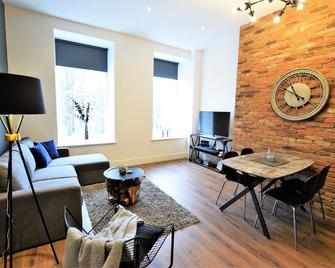The Hubert - Your Apartment - Bristol - Soggiorno