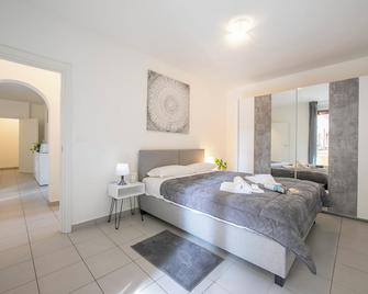 Casa Glicine - Happy Rentals - Lugano - Habitación