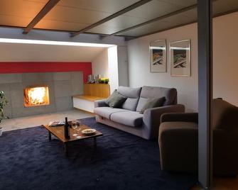 Casavellino A Modern Space In Downtown - Avellino - Living room
