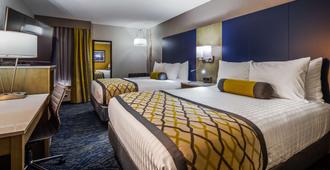 Best Western Plus Bloomington East Hotel - Thành phố Bloomington - Phòng ngủ
