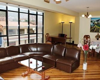 Espacioso confortable apartamento familia - Cusco - Sala de estar