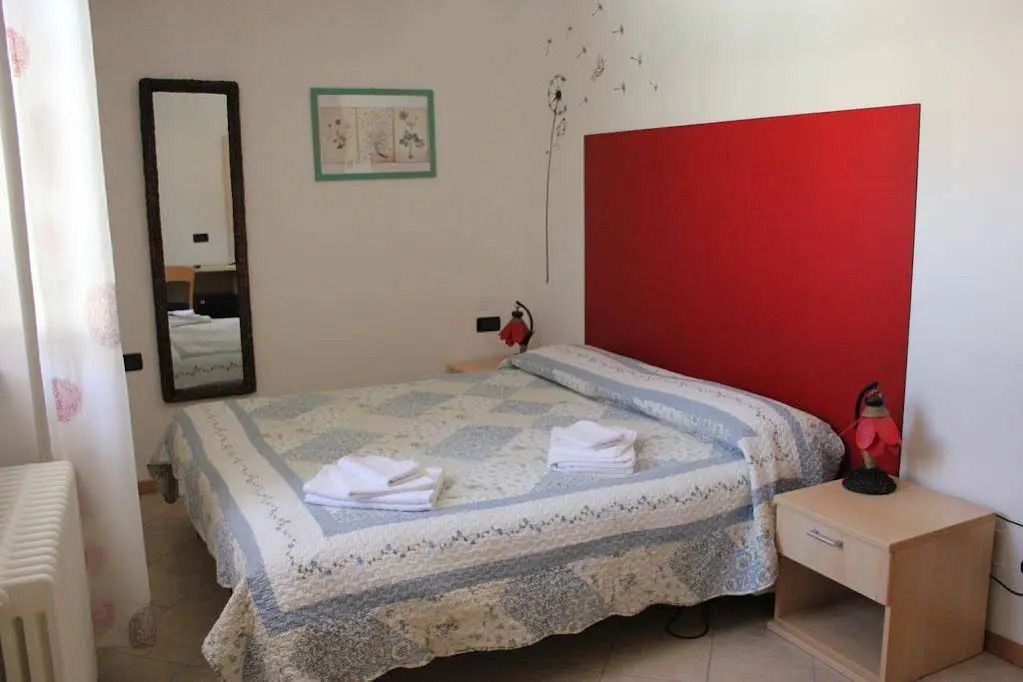 Bed and Breakfast Galet - פייבה די לדרו - חדר שינה