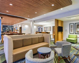 Holiday Inn Express & Suites La Grange - Louisville Area Ne By IHG - La Grange - Lounge