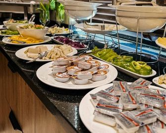 Celino Hotel - Amman - Buffet