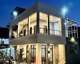 Harbour Bliss Hotel - Coron - Budova