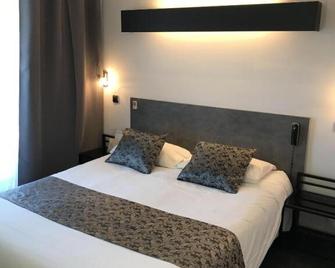 Savoie Hotel - Saint-Julien-en-Genevois