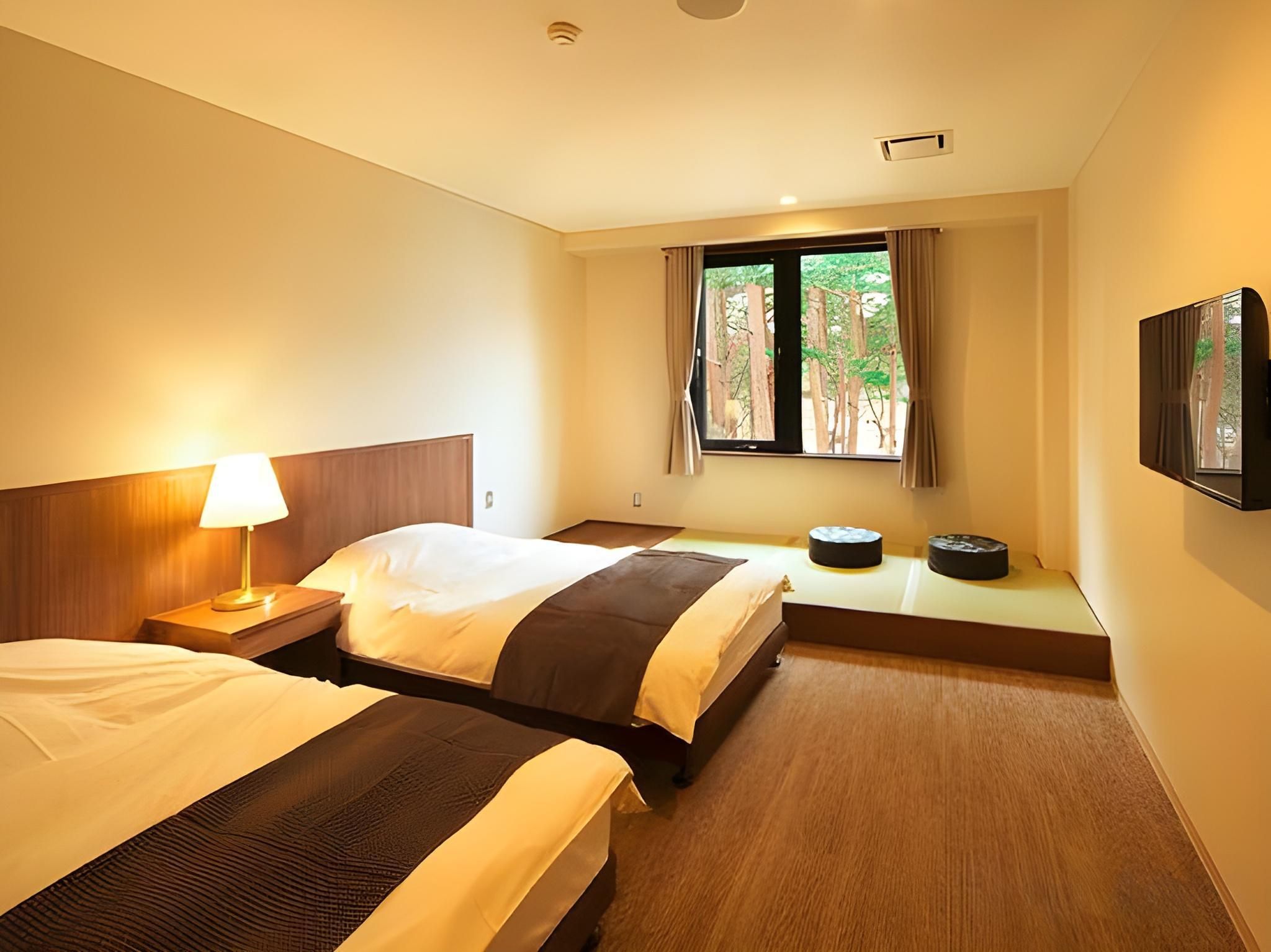 Motosu Phoenix Hotel