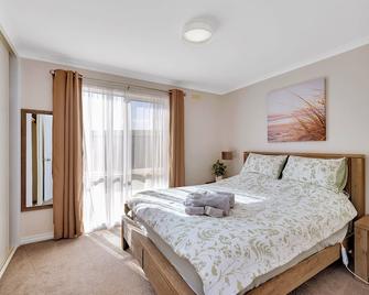High View Family Cottages - Koroit - Habitación