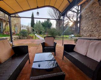Country Hotel Poggiomanente - Umbertide - Patio
