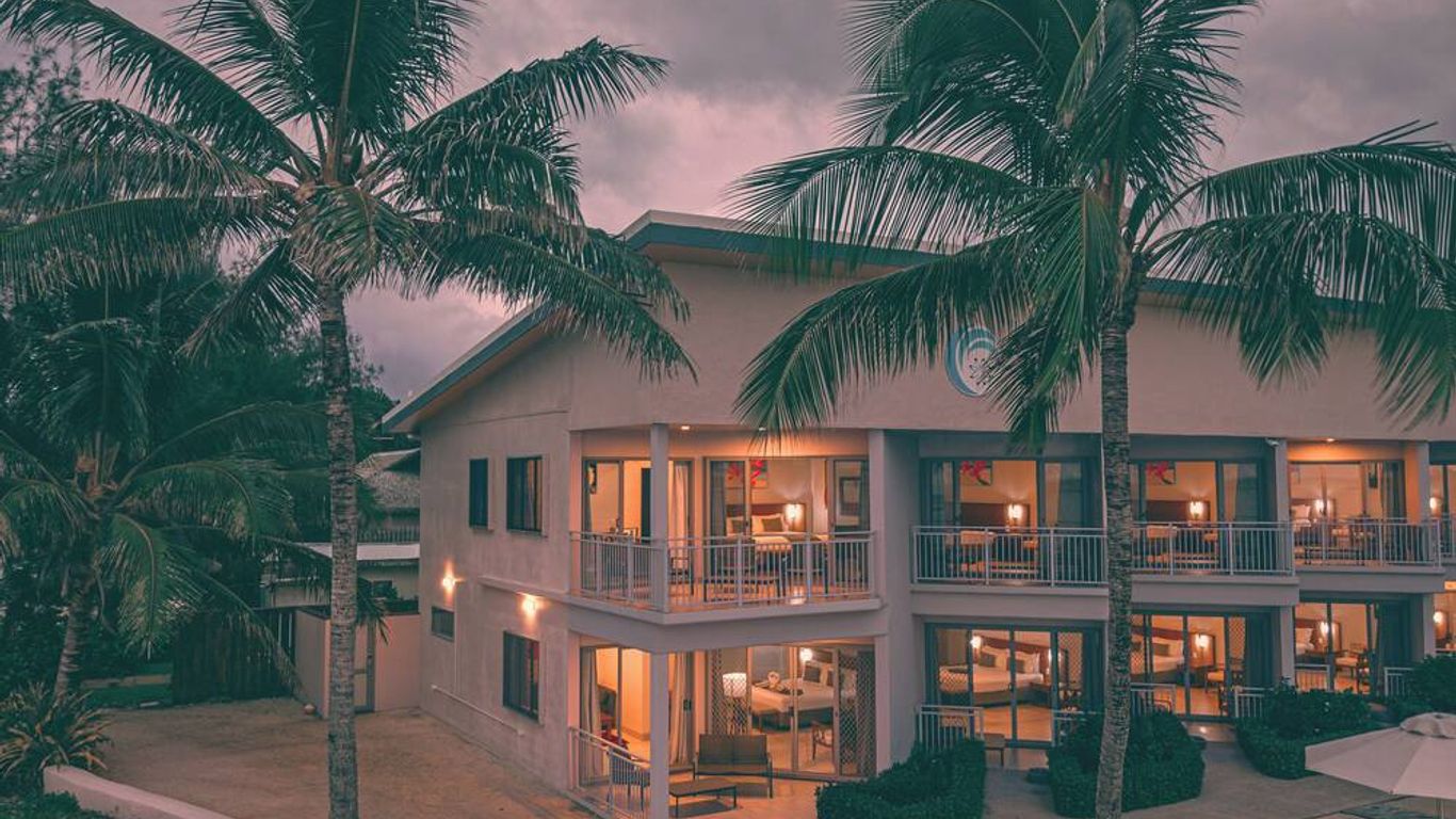 Moana Sands Lagoon Resort - Adults Only