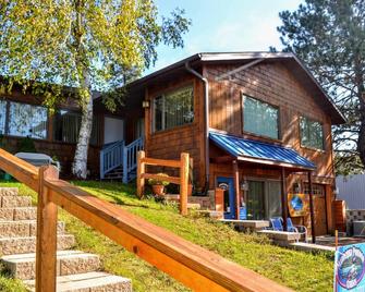 Bull Frog Bay #1 - Downtown Minocqua - Minocqua - Building