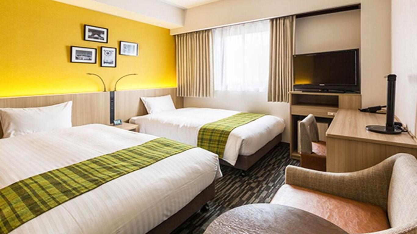 سمايل هوتل طوكيو أساجايا