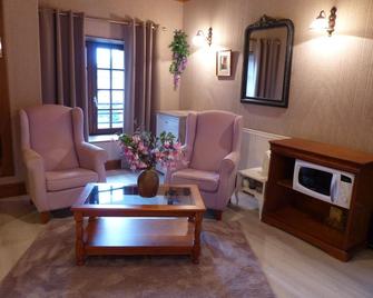 Le Clos Fleuri - Vineuil - Вітальня