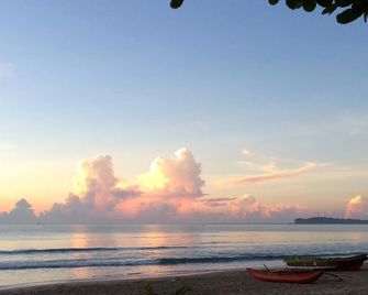 Golden Beach Cottages - Trincomalee - Παραλία