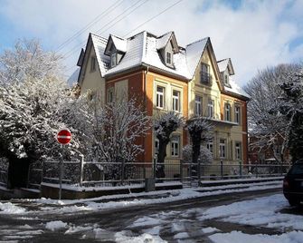 Ferienwohnung-Villa-Helene - Blankenburg (Harz) - Gebäude
