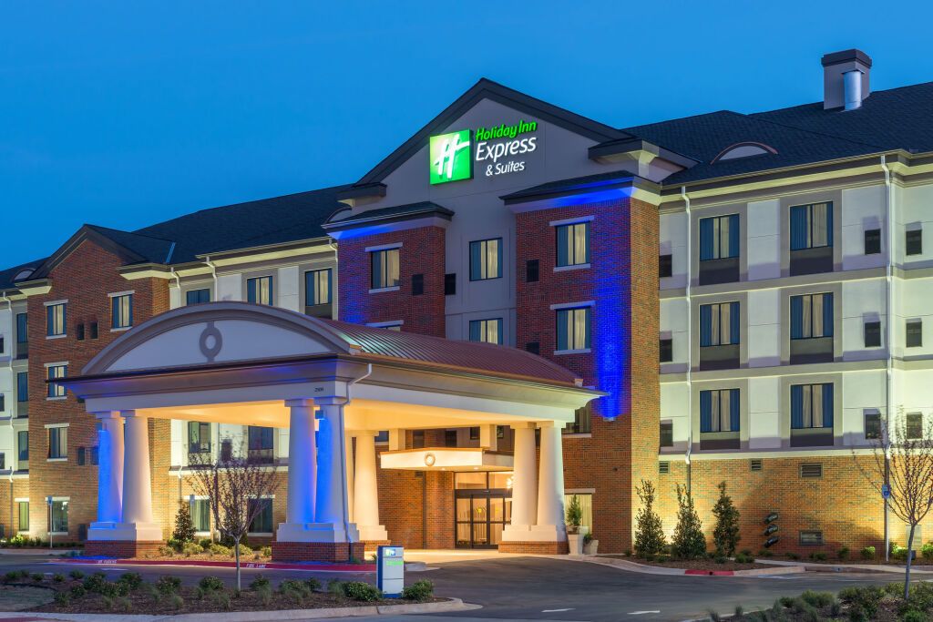 Holiday Inn Express & Suites Norman By IHG - Norman - Edifício