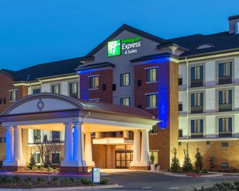 Holiday Inn Express & Suites Norman By IHG - Norman - Edifício