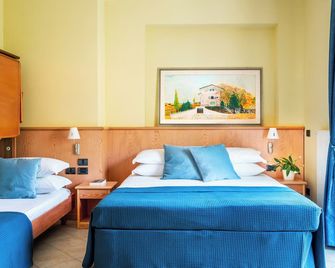 Albergo Il Giardino Del Rio - Castel di Sangro - Slaapkamer