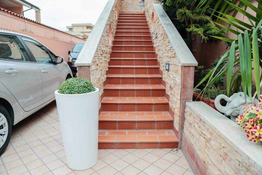 Villa Erasi - Fiumicino - Scale