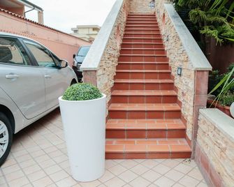 Villa Erasi - Fiumicino - Scale