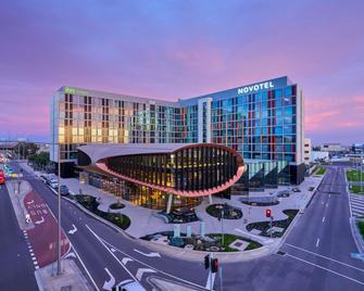 Novotel Melbourne Airport - Attwood - Building