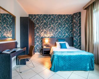 Hotel Parisi - Nichelino - Schlafzimmer