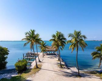 Rock Reef Resort - Key Largo - Beach