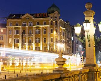 Hotel Lion Sofia - Sofia - Building