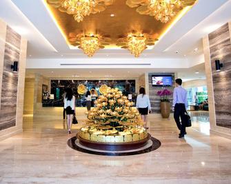 Vouk Hotel Suites - George Town - Lobby