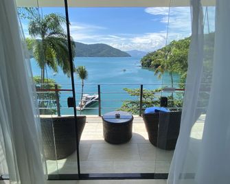 Asalem - Vila do Abraao - מרפסת