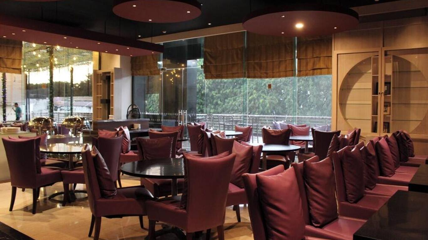 جراند أسيا هوتل جاكرتا