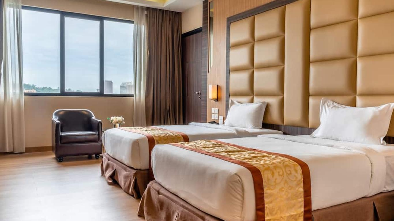 M One Hotel