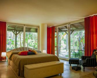 B&B La Villa - Giardini Naxos - Habitación