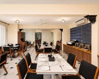 Sarovar - Lake Facing Boutique Hotel On Lake Pichola - Udaipur - Restaurante