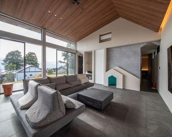 Nonsmoking Room without meals up to 6 dogs OK / Ito Shizuoka - Atami - Living room