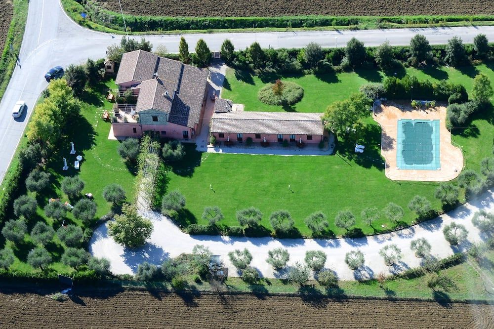 Agriturismo Casale Le Selvette - Perugia - Vista del exterior
