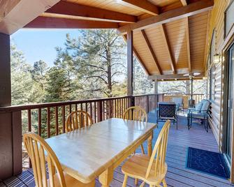 Double Decker at White Mountain - Pinetop-Lakeside - Restaurant